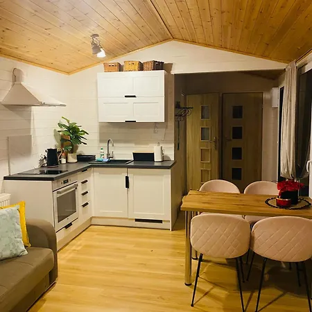 Ranczo Wiejska Matka شقة